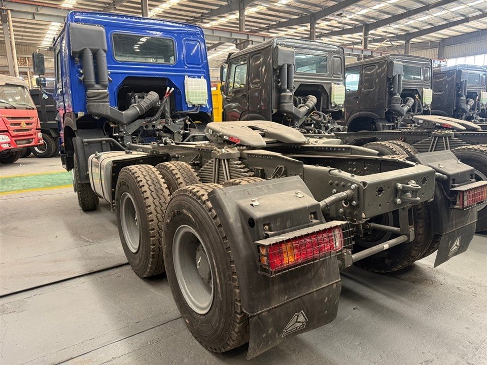 HOWO 430 Tractor Truck high quality